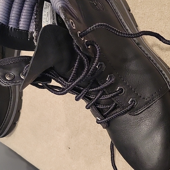 Women's Timberland waterproof ankle boots - Picture 4 of 7